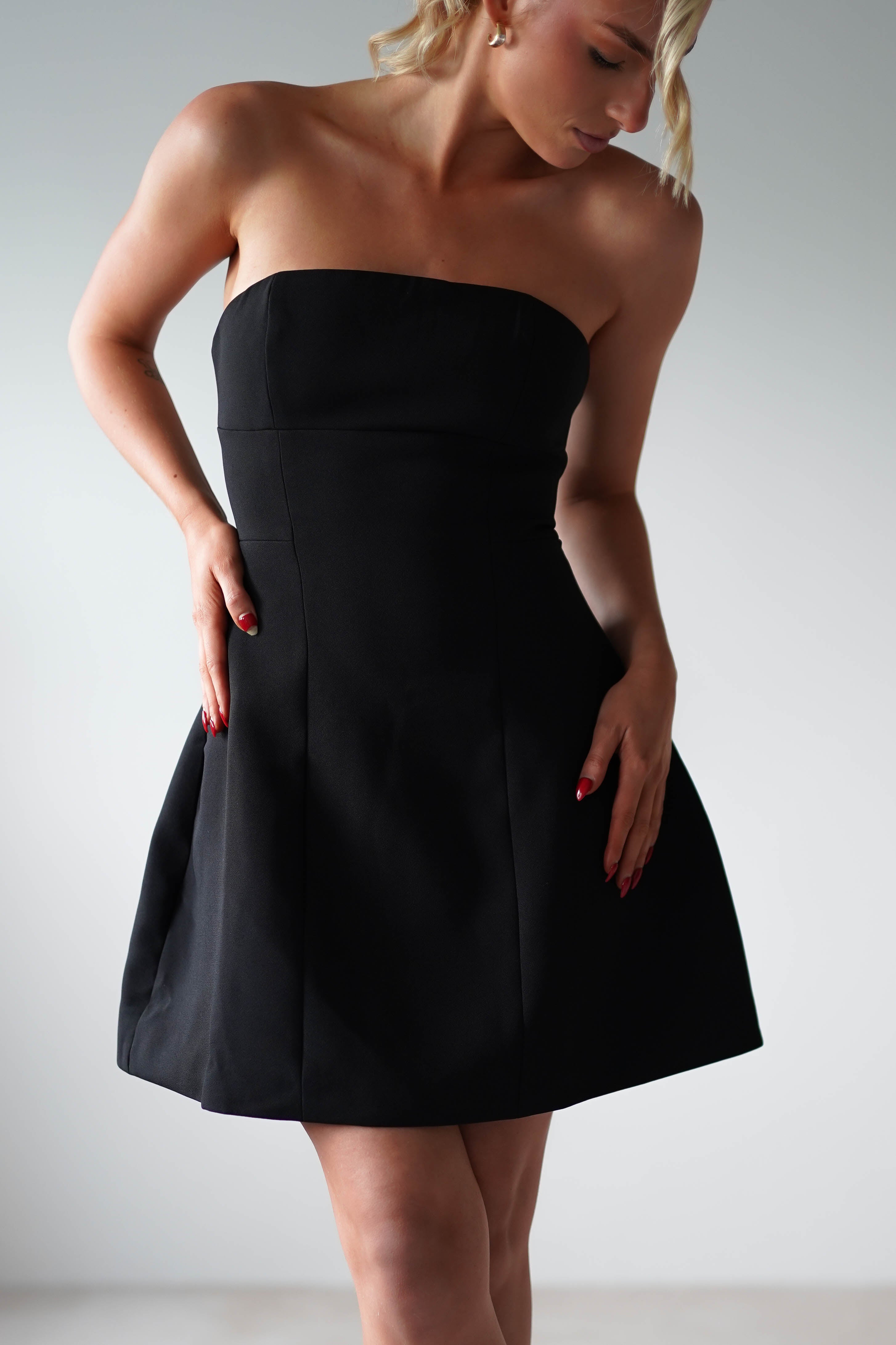 Miley Structured Mini Dress | Black | Oh Hello Clothing | XS (6)