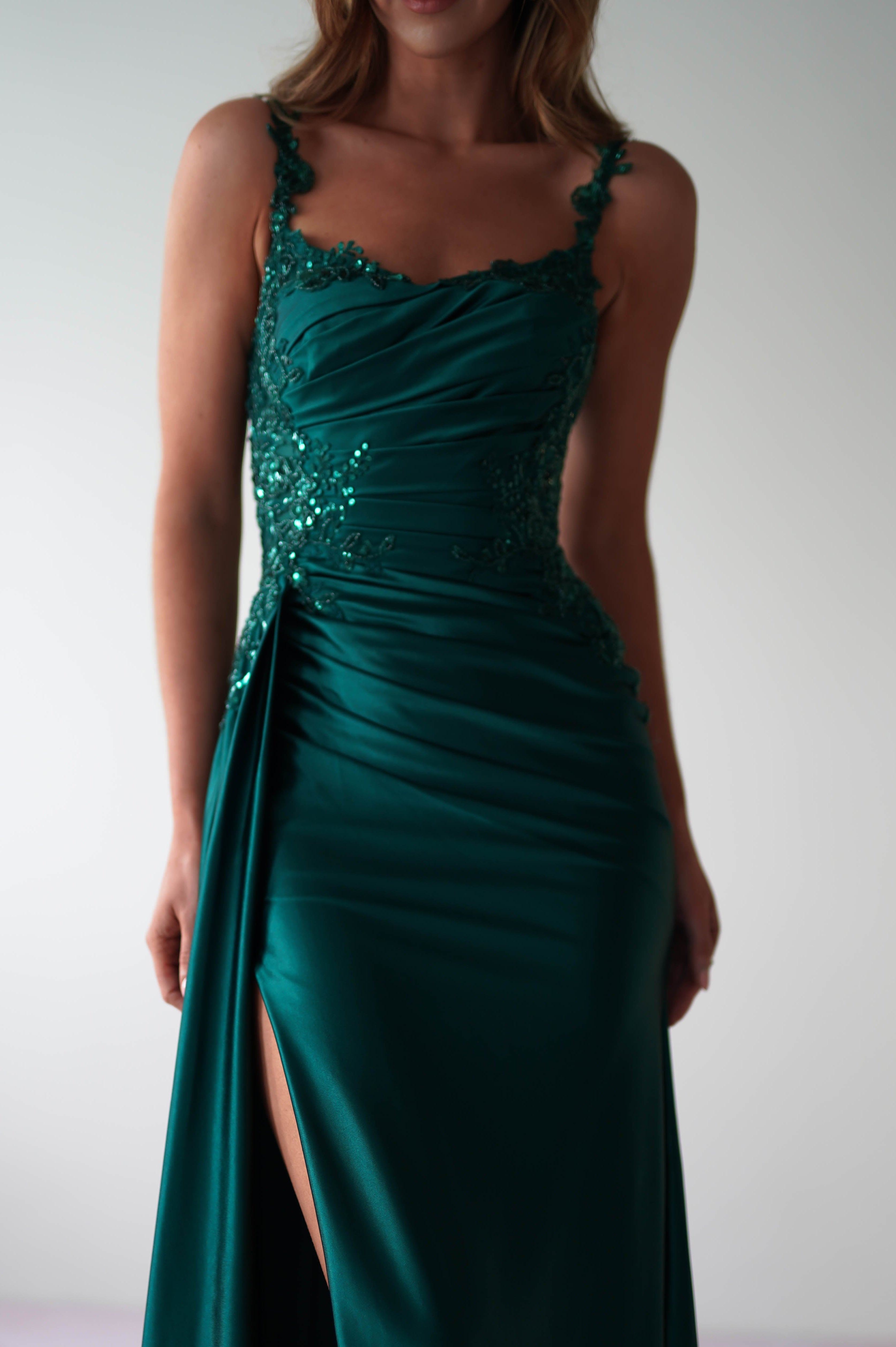 Cindy Pleated Bodice Gown | Emerald Green - Oh Hello Clothing