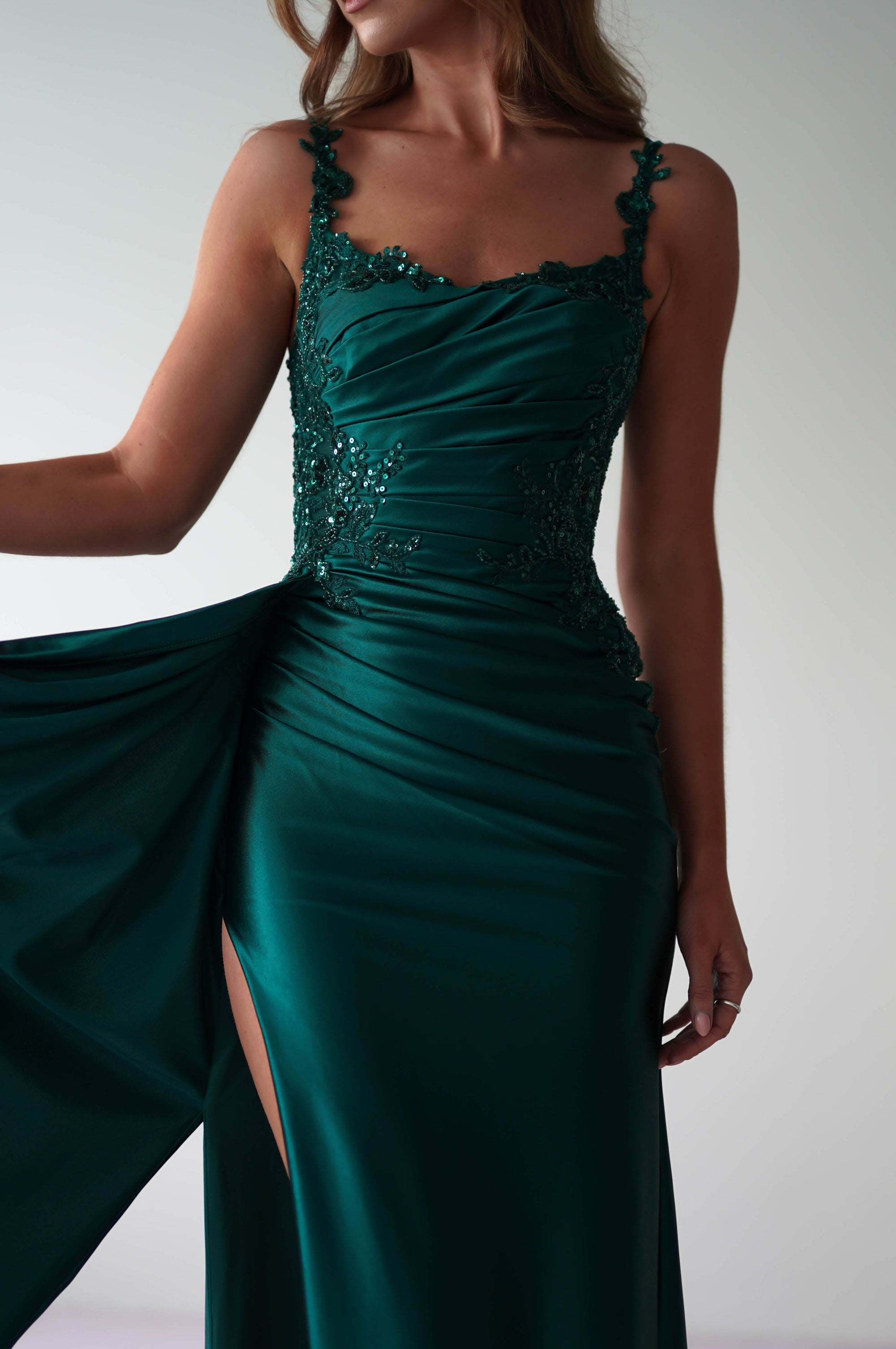 Cindy Pleated Bodice Gown | Emerald Green - Oh Hello Clothing