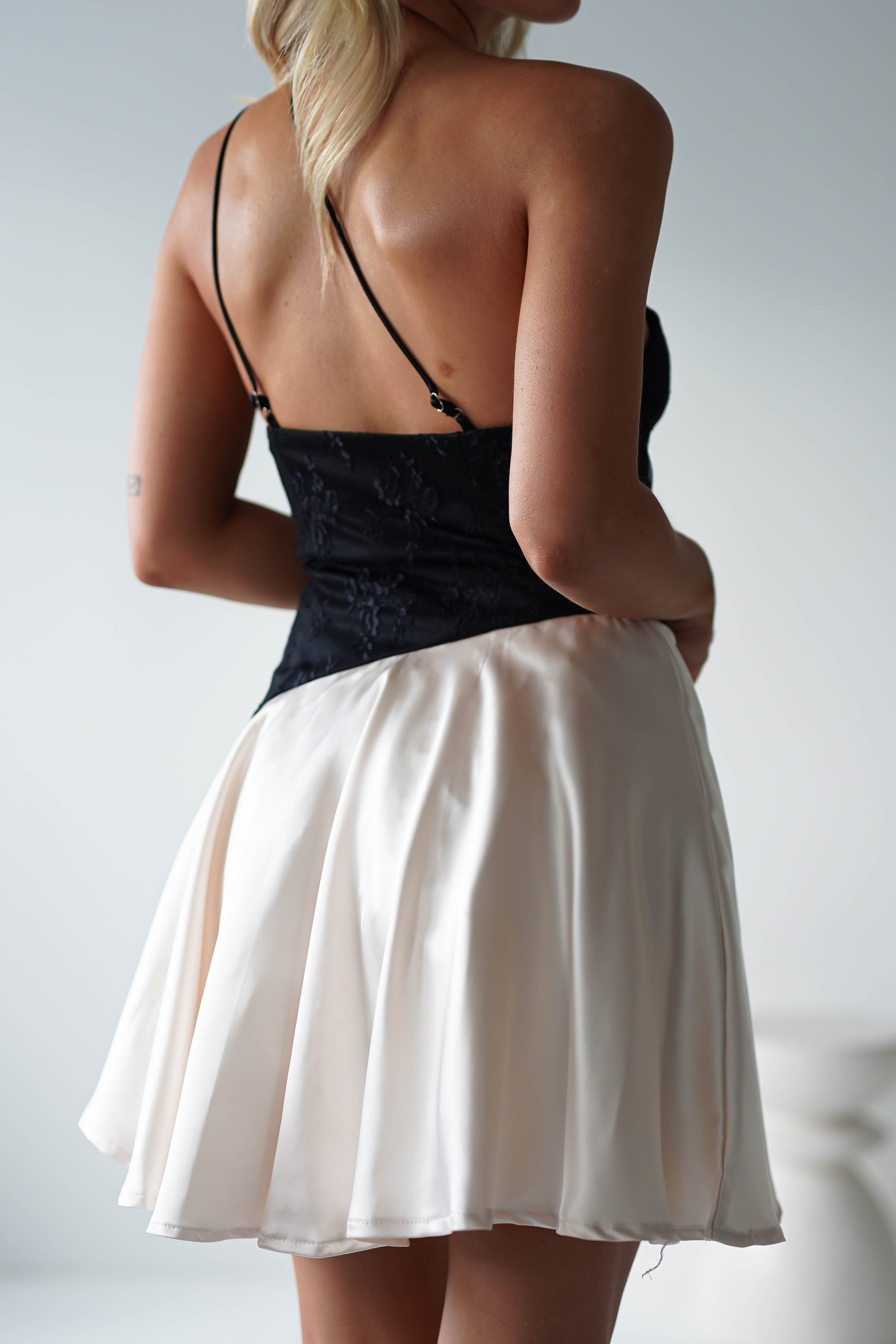 Jayda Lace Detail Mini Dress | Black/Cream | Oh Hello Clothing | XS (6)