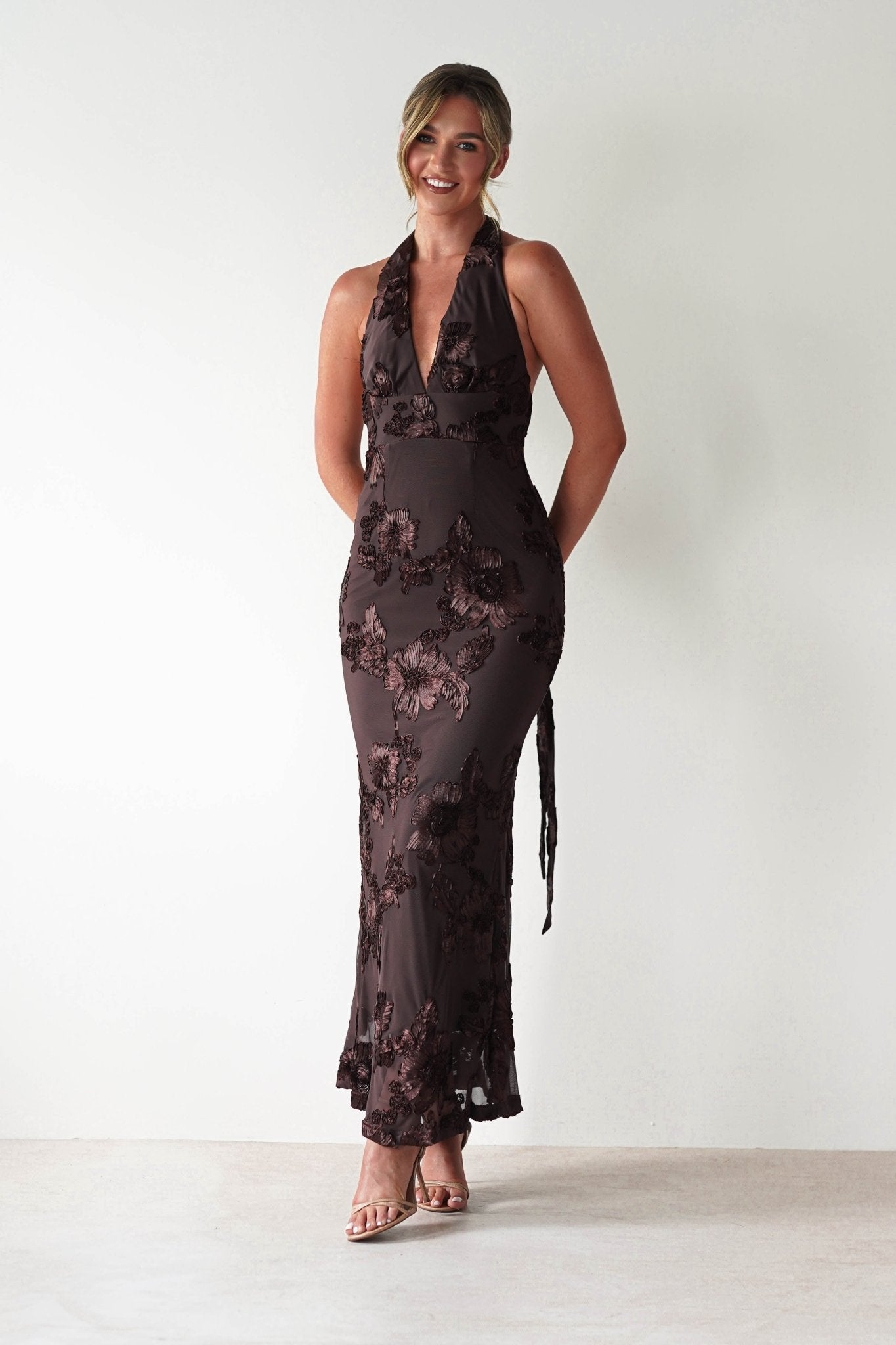 Halsey Tie Back Maxi Dress | Brown Textured | Oh Hello Clothing | XS (6)