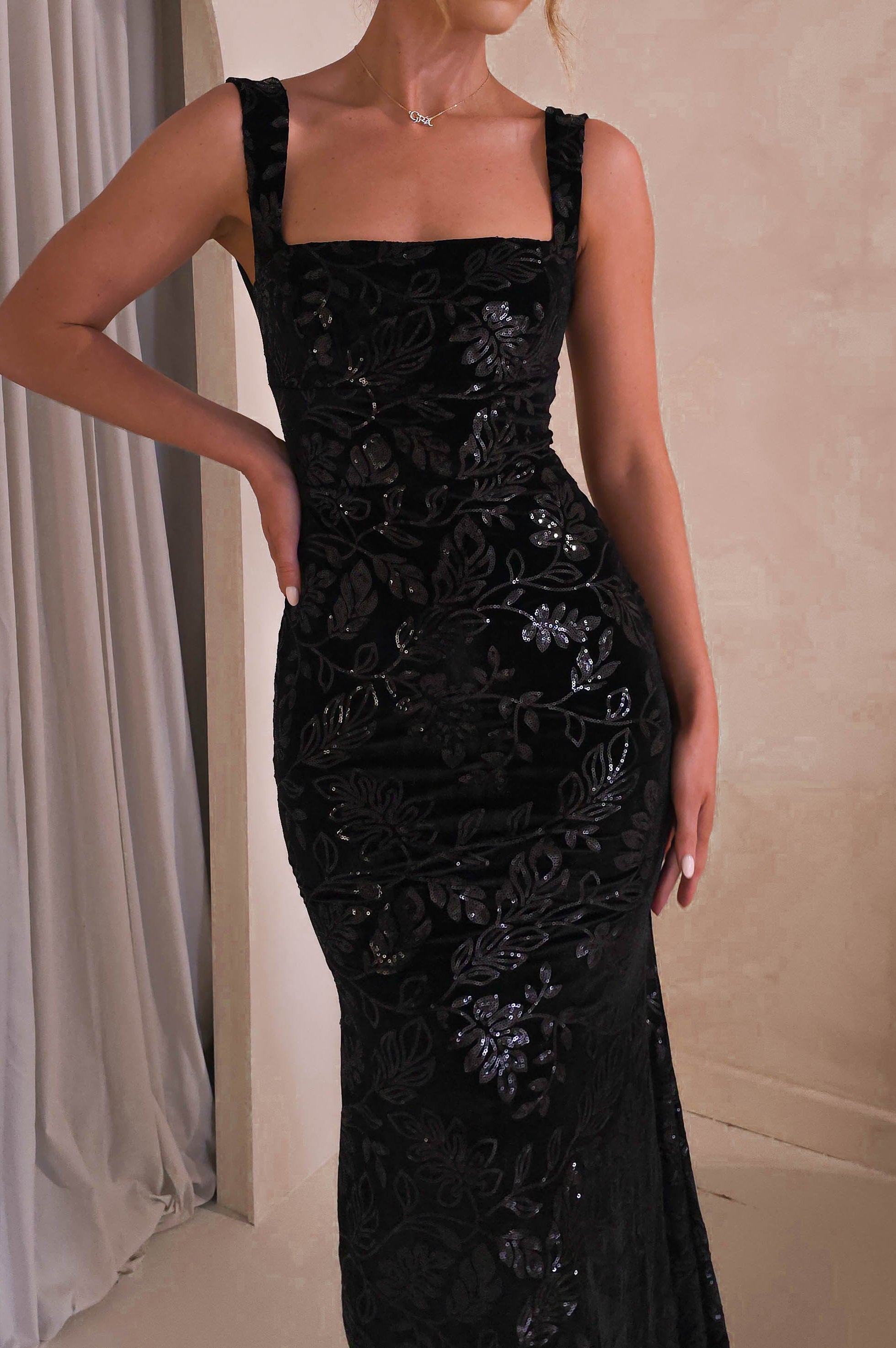 Sharma Squareneck Velvet Gown | Black | Oh Hello Clothing | S (8)
