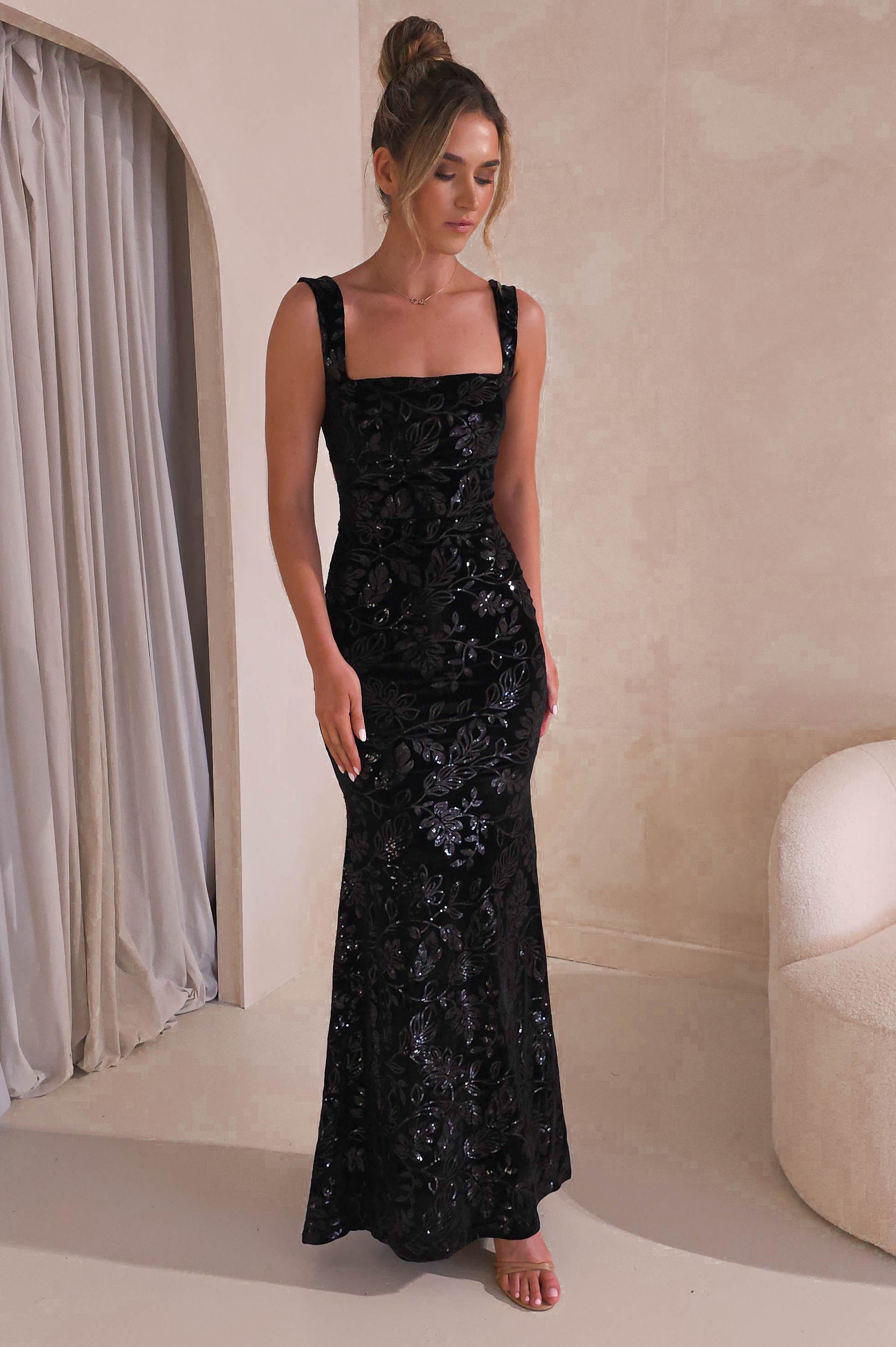 Sharma Squareneck Velvet Gown | Black | Oh Hello Clothing | S (8)