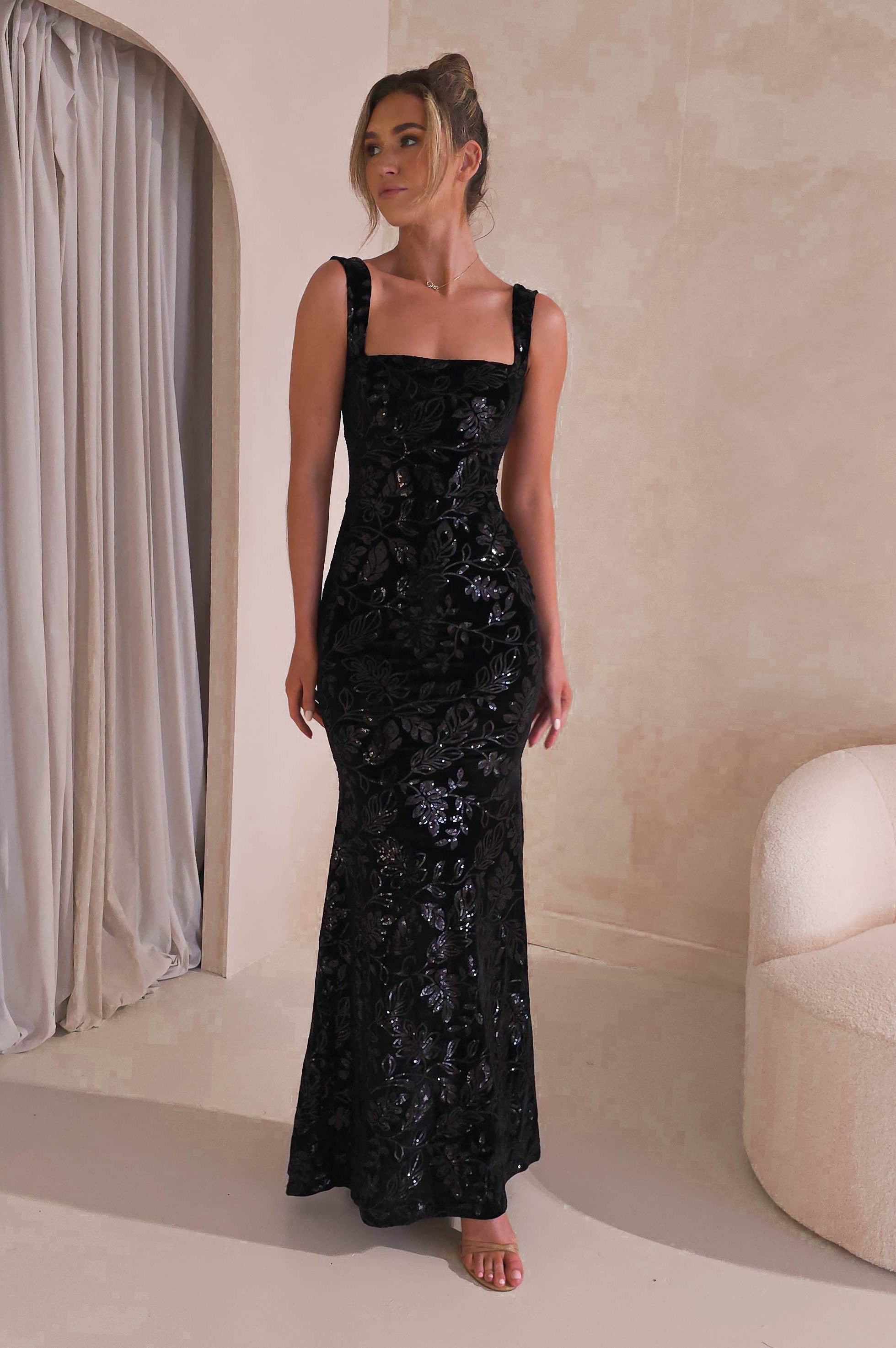 Sharma Squareneck Velvet Gown | Black | Oh Hello Clothing | S (8)