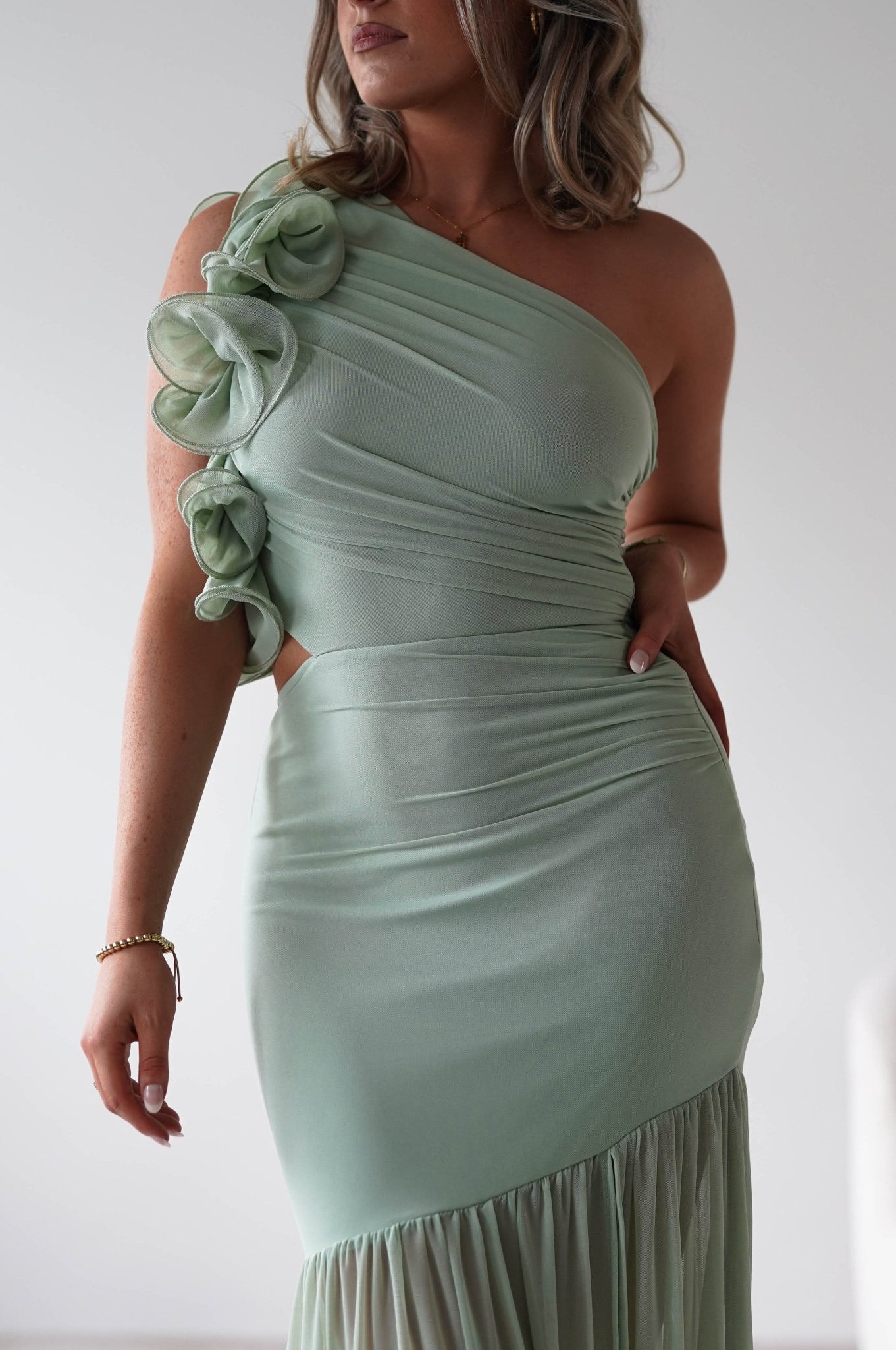 Stephanie Mesh Ruffle Maxi Dress | Sage | Oh Hello Clothing | XS (6)
