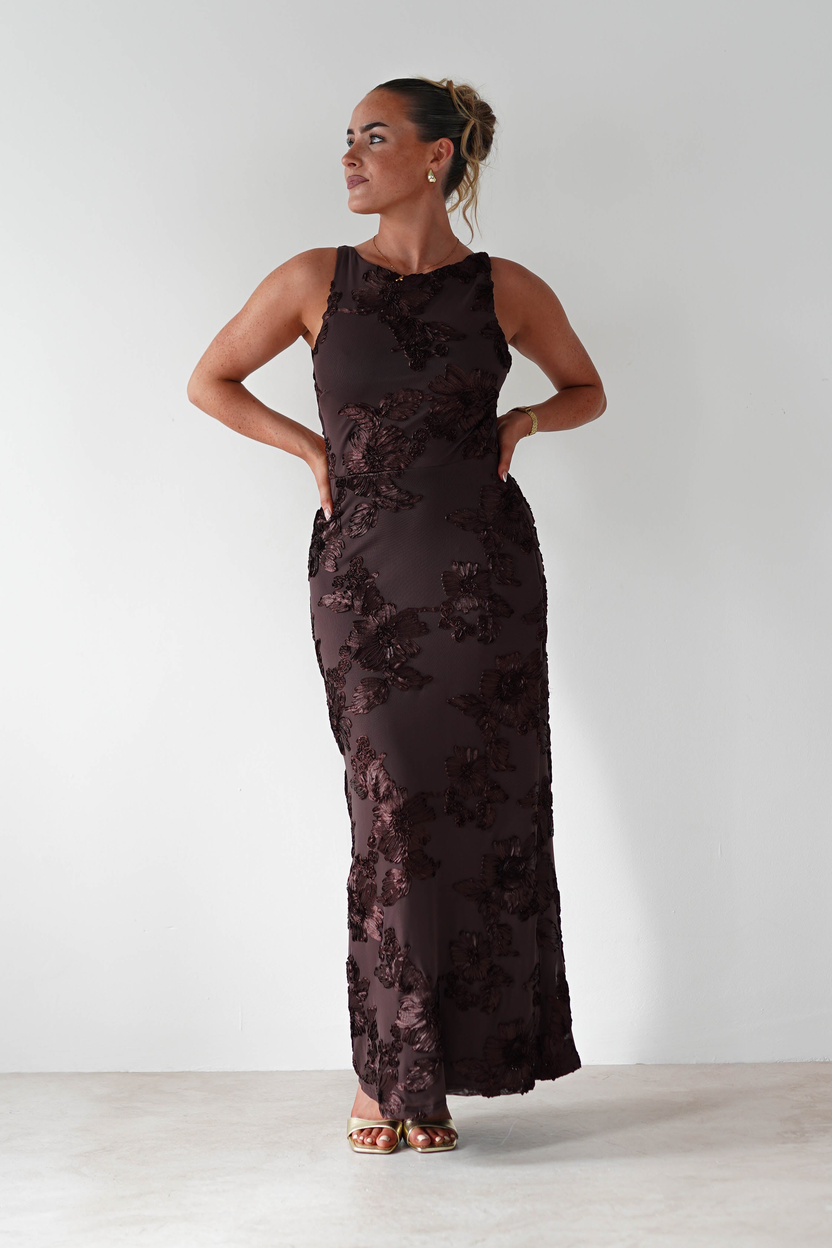 SASHA Dresses 1*DONE - 64623D06 CHOCOLATE MAXI LIKE HALSEY