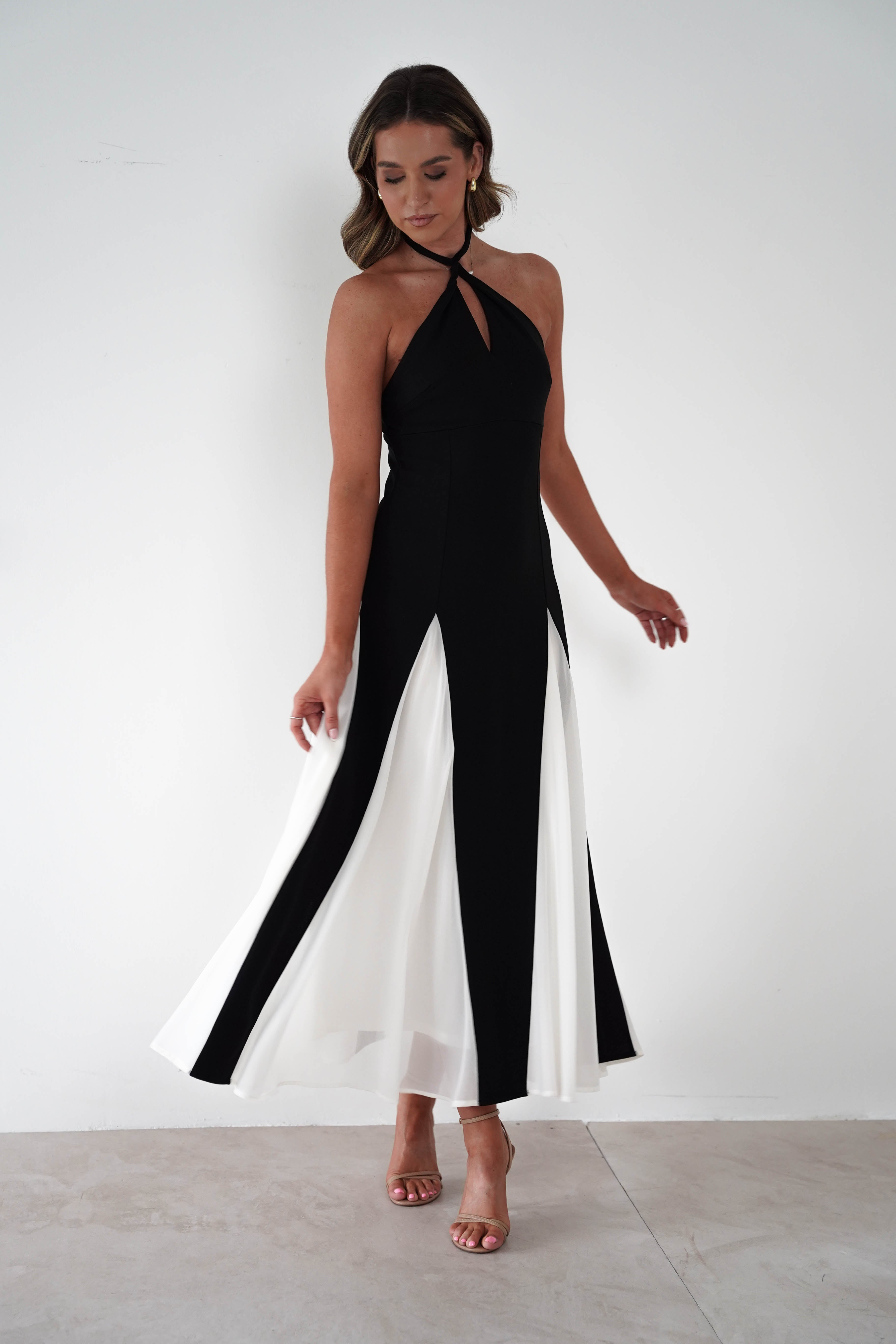 FACTORY Dresses 1*DONE -JY25242-SAMPLE HALTER NECK DESIGN WITH BLACK AND WHITE PANELS