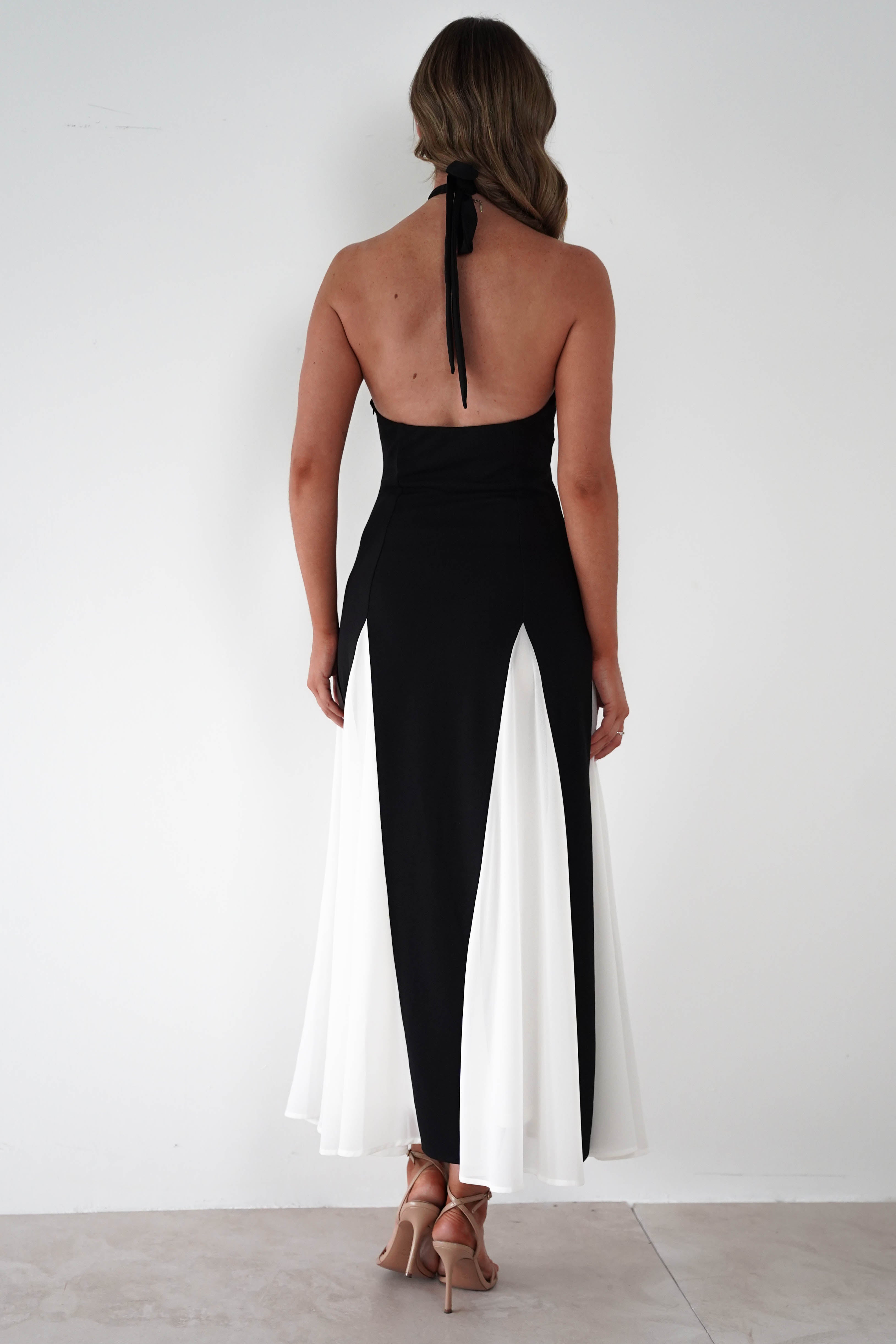 FACTORY Dresses 1*DONE -JY25242-SAMPLE HALTER NECK DESIGN WITH BLACK AND WHITE PANELS