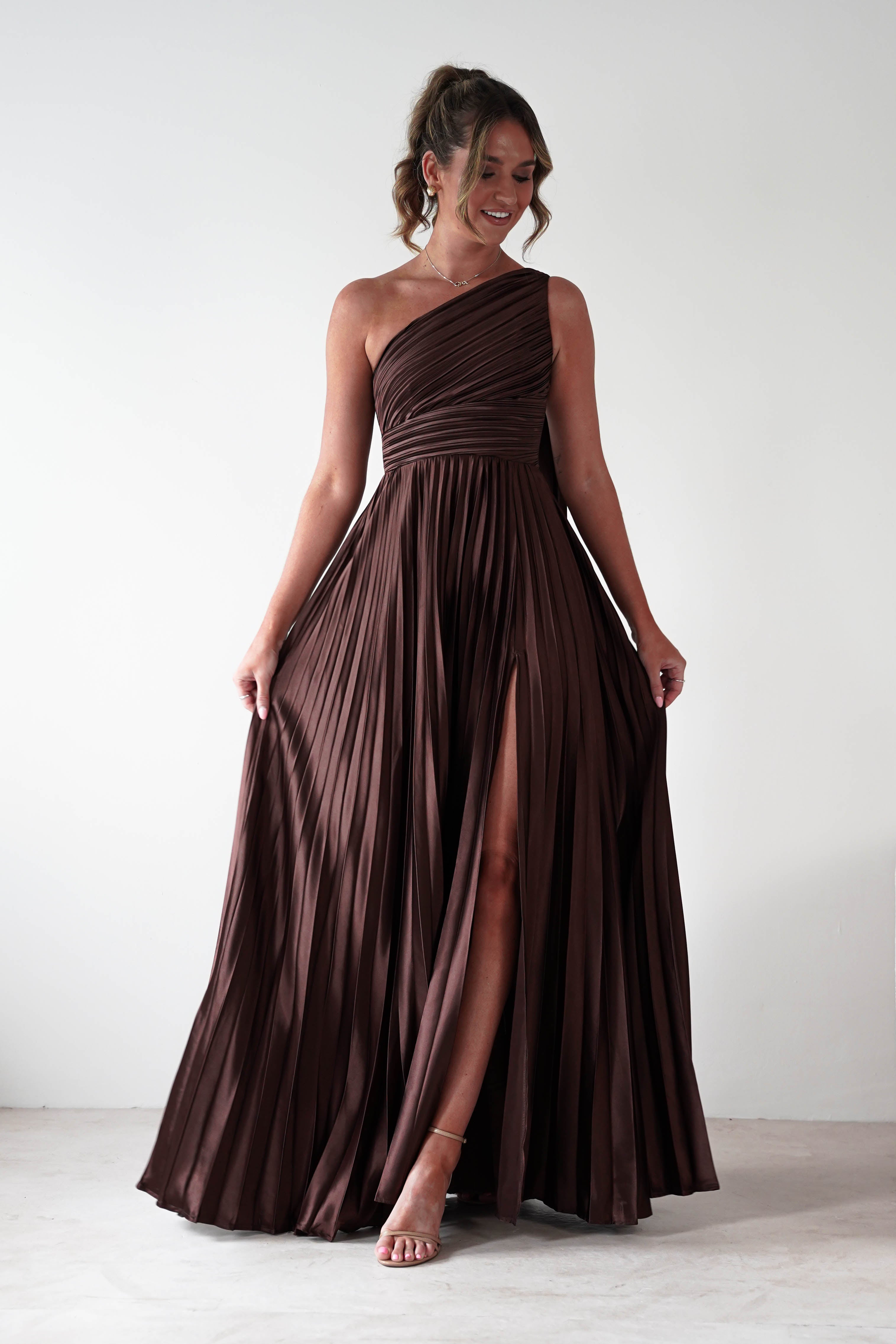 MANIJU Dresses 1*DONE - MANIJU- MF22257R-PLEATED DRESS IN BROWN WITH DRAPED SASH