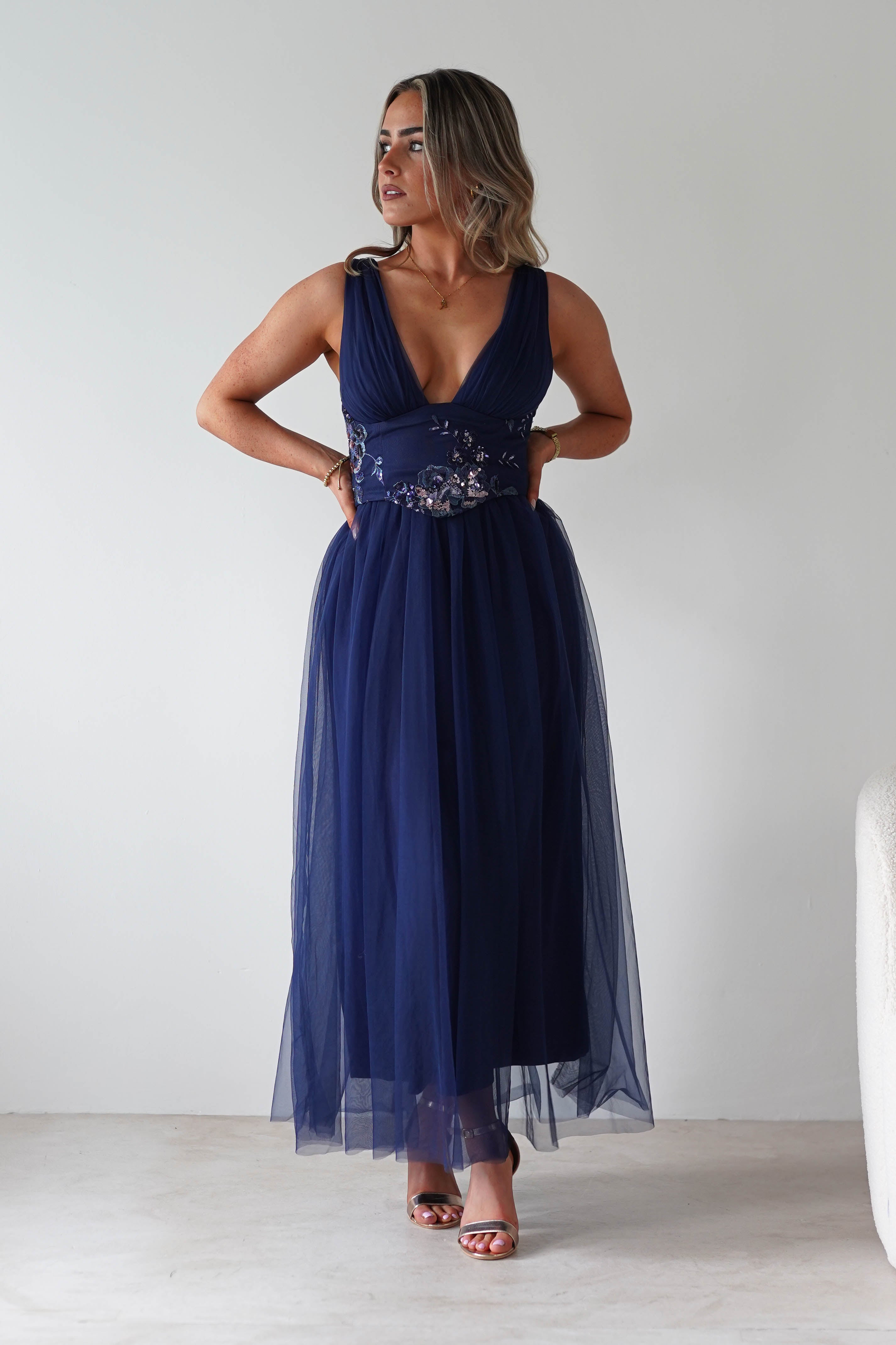 F & P Dresses 1*DONE MF25002 NAVY - MANIJU TULLE