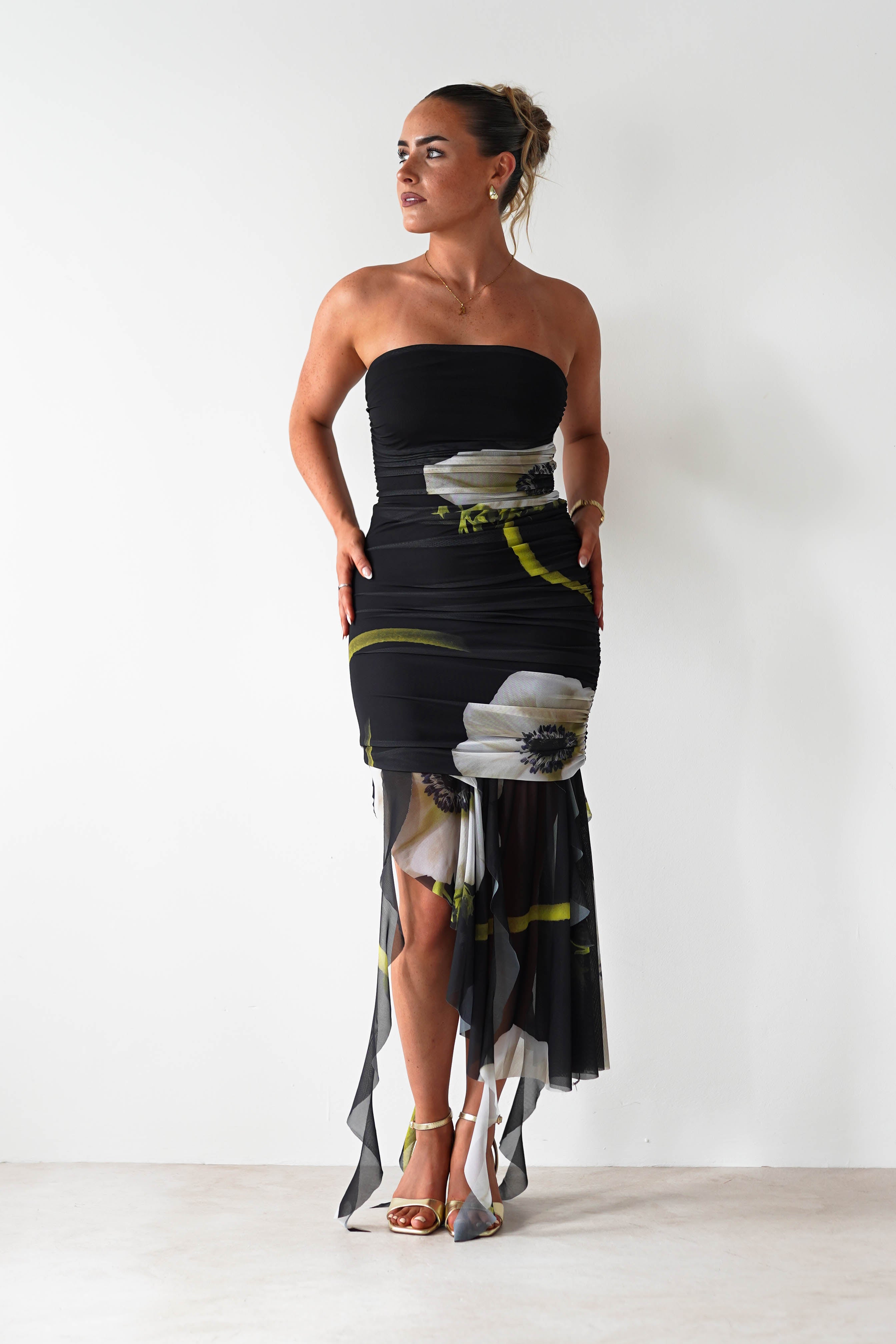 lonka Dresses 1*DONE - S5Y2622 BLACK RUCHED MIDI - LONKA