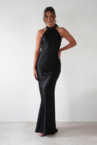 F & P Dresses 1*DONE UN2330 BLACK HALTERNECK