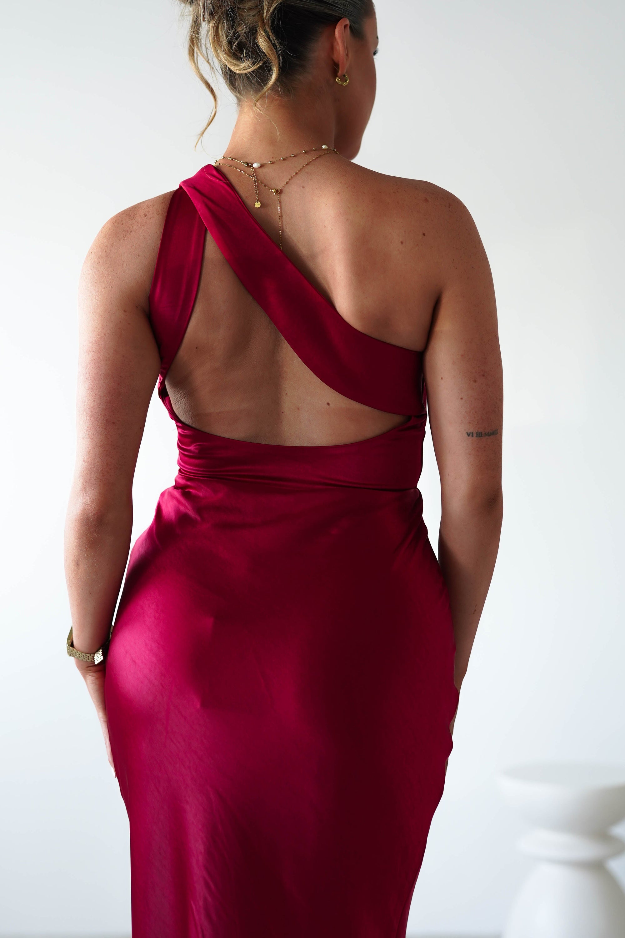 Ashlee Soft Satin One Shoulder Maxi Dress | Red | Oh Hello Clothing | XS (6)