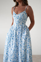 Carolyn Floral Print Maxi  | Blue/White 