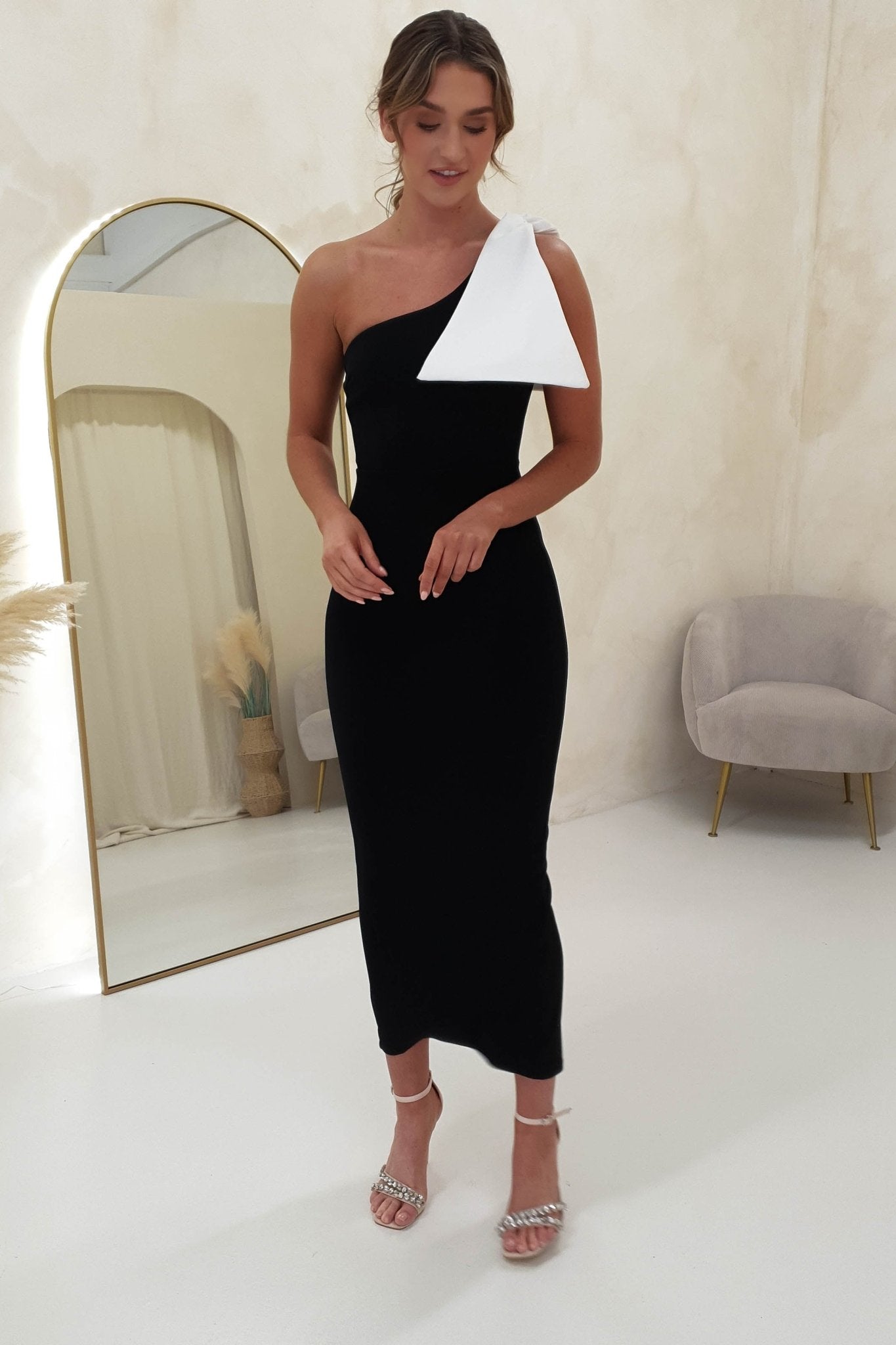 Freyja Bodycon Midi Dress | Black | Oh Hello Clothing | XS (6)