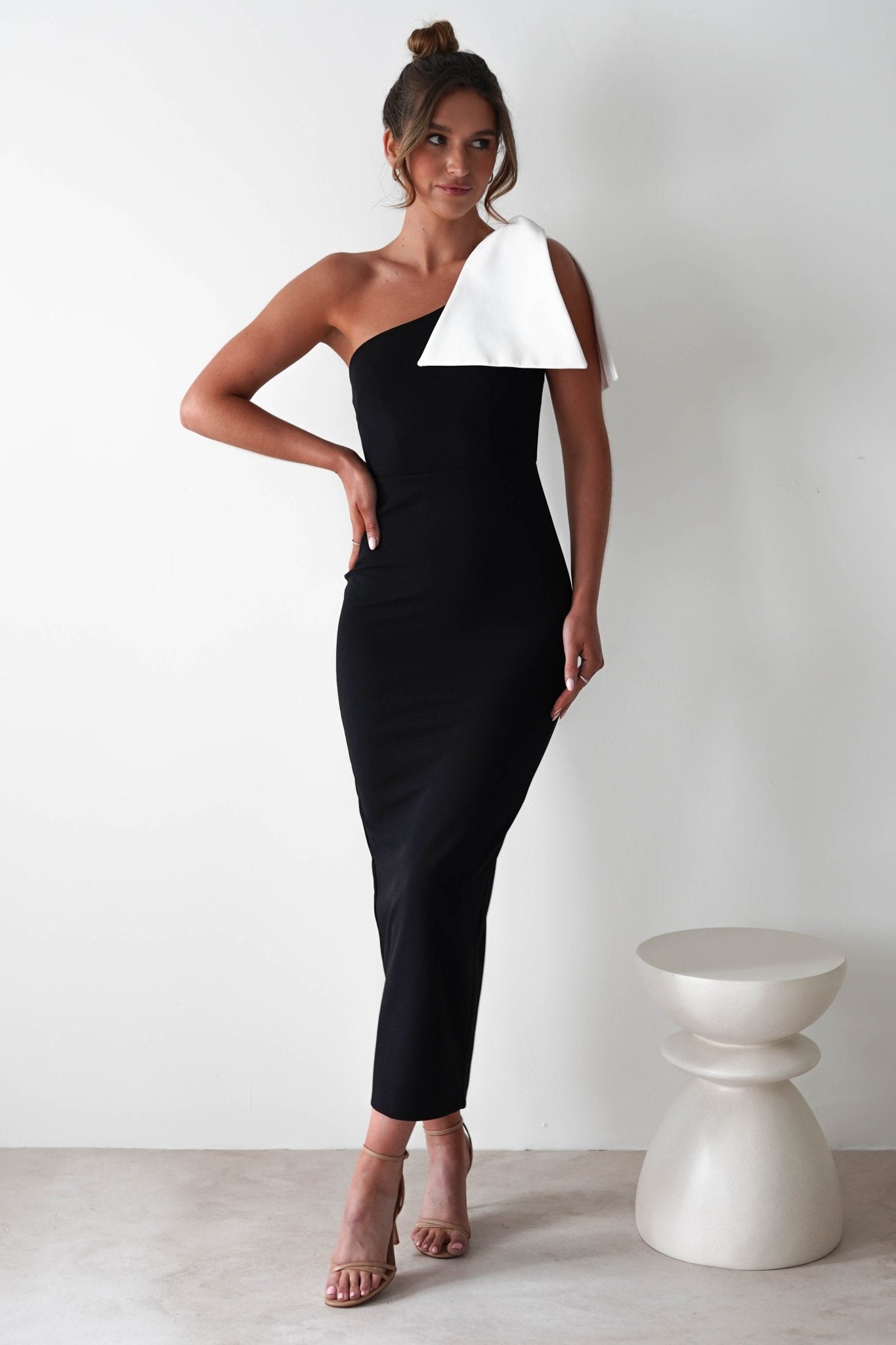 Freyja Bodycon Midi Dress | Black | Oh Hello Clothing | XS (6)