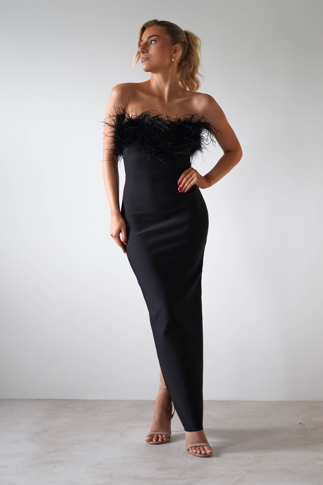 Gabbie Feather Bodycon Bandage Dress | Black | Oh Hello Clothing | S (8)