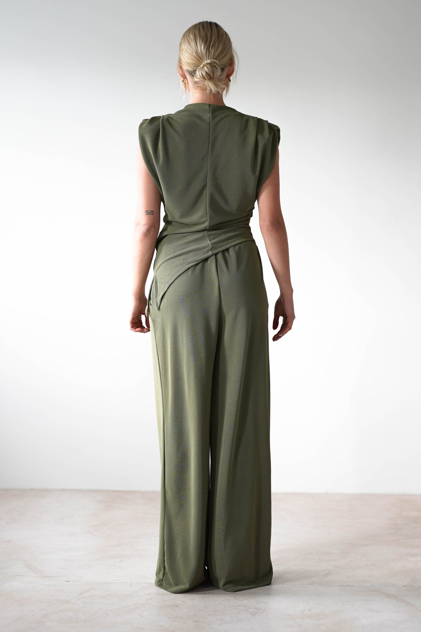 Mina Strechy 2 Piece Set | Olive | Oh Hello Clothing | ONE SIZE | 8 - 12
