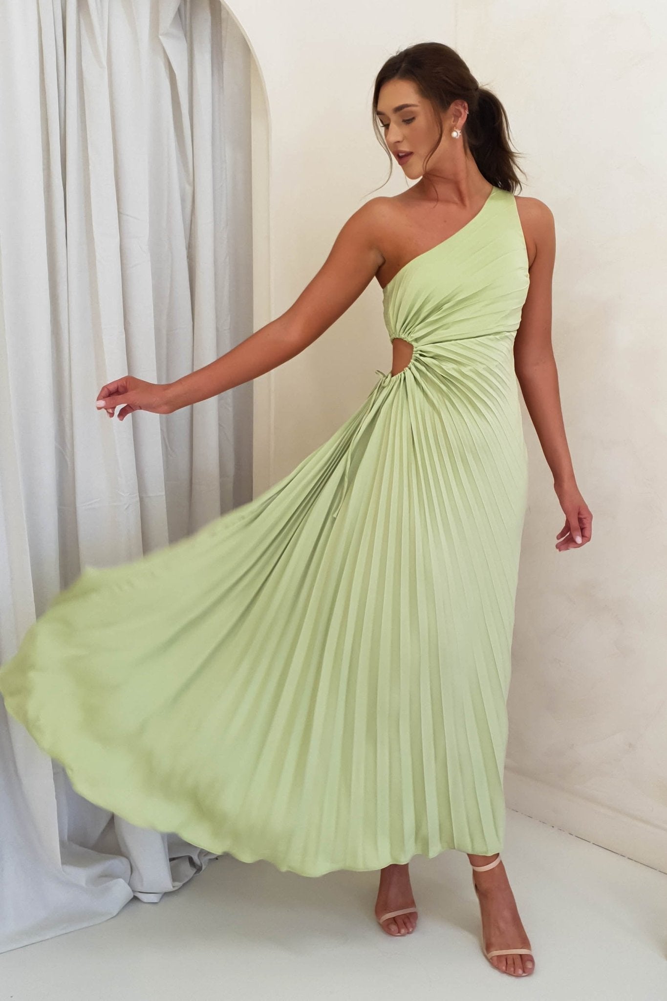 Olsen Pleated Maxi Dress | Light Green | Oh Hello Clothing | XS (6)